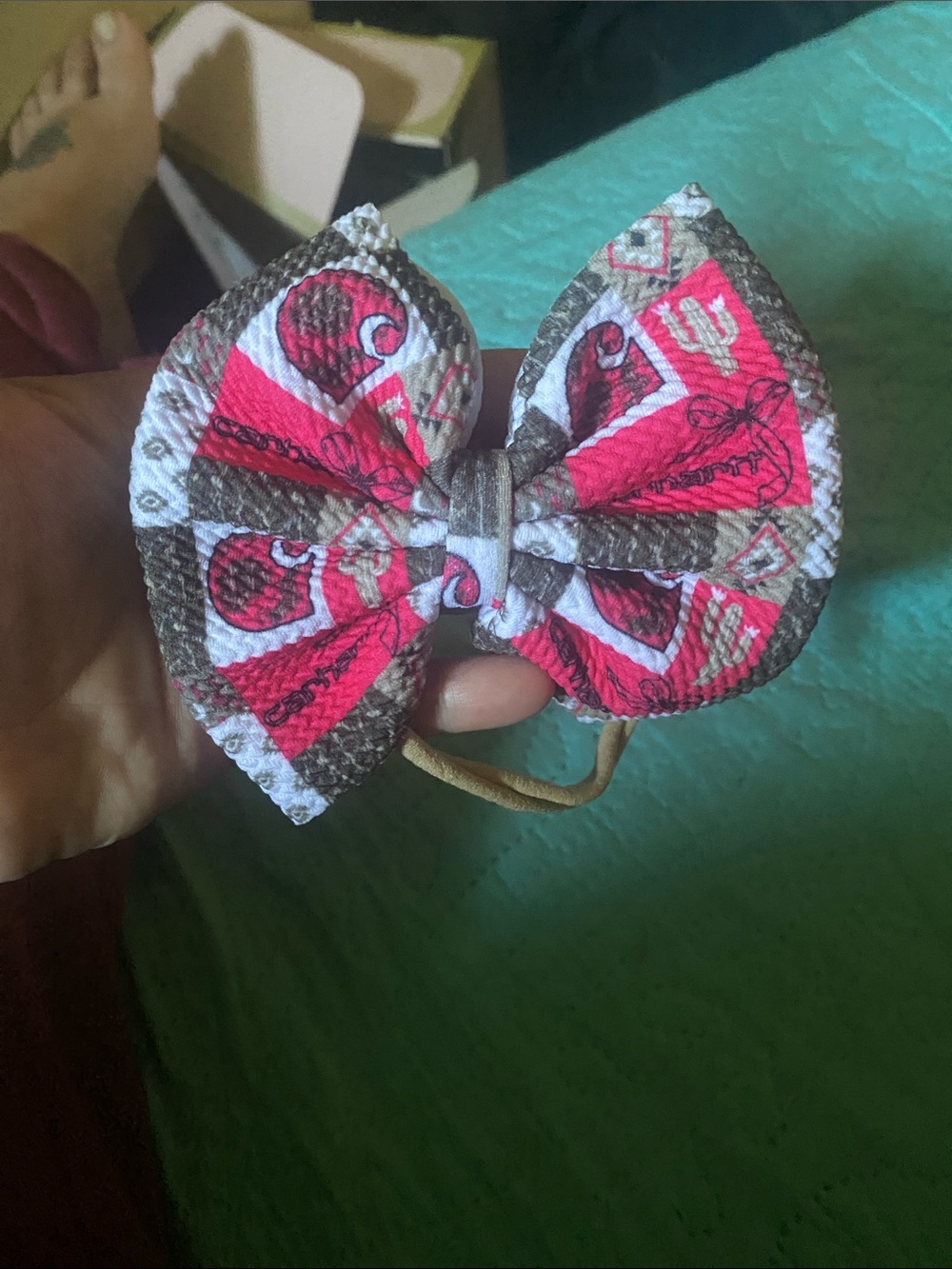 Carhartt pink nylon bow